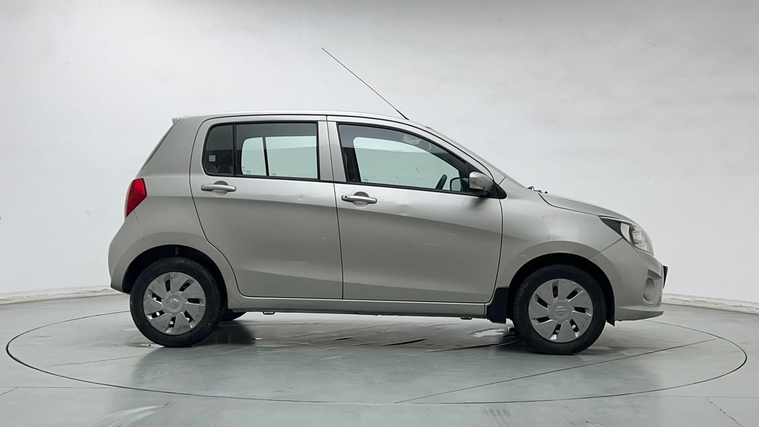 Used 2017 Maruti Suzuki Celerio ZXi Petrol Manual exterior RIGHT SIDE VIEW