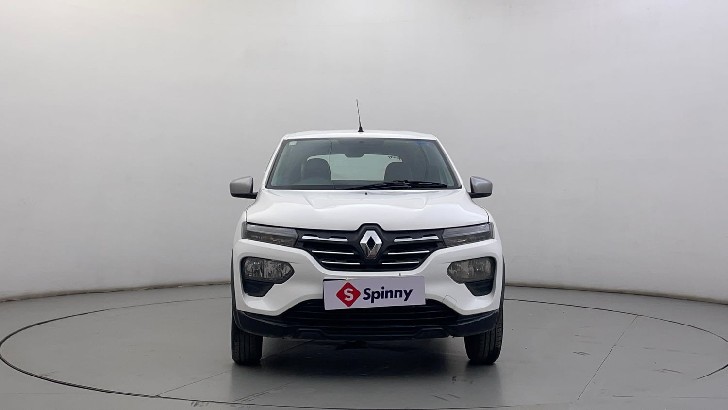 Used 2021 Renault Kwid RXT 1.0 Opt Petrol Manual exterior FRONT VIEW