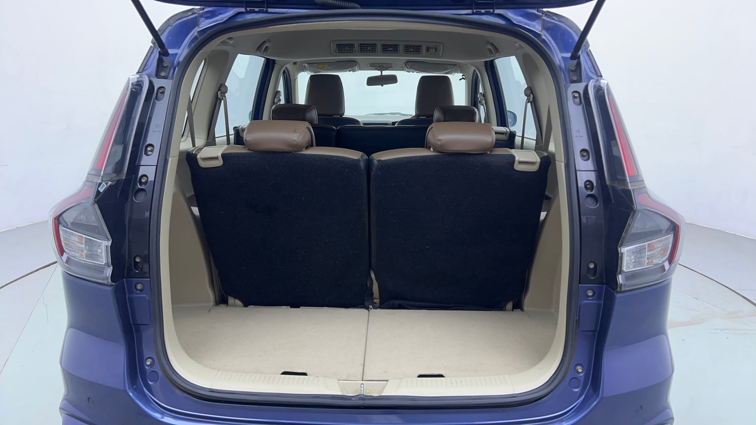 Used 2021 Maruti Suzuki New Ertiga VXi Petrol Manual interior DICKY INSIDE VIEW
