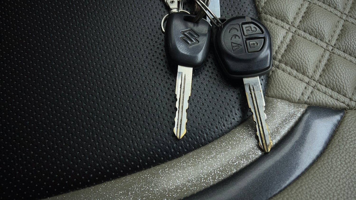 Used 2017 Maruti Suzuki Celerio ZXi Petrol Manual extra CAR KEY VIEW