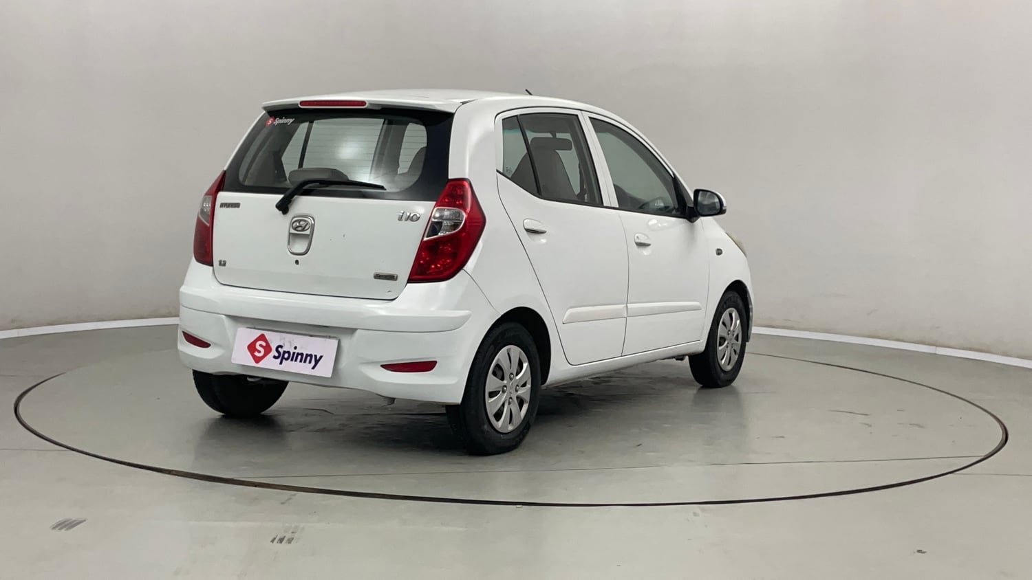 Used 2013 Hyundai i10 Sportz 1.2 Kappa2 Petrol Manual exterior RIGHT REAR CORNER VIEW