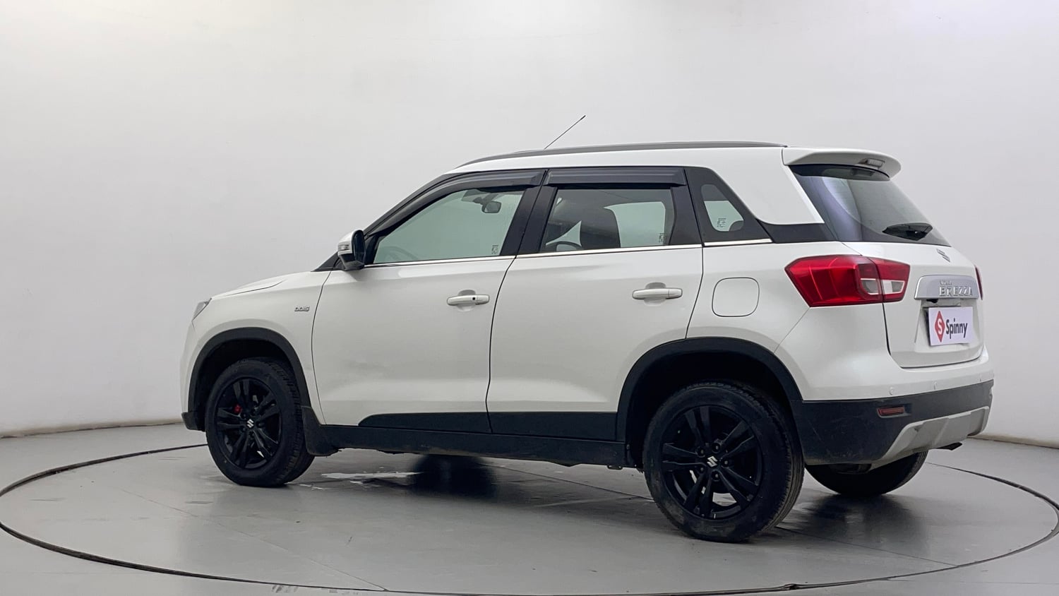 Used 2019 maruti-suzuki Vitara Brezza ZDi Plus AGS Diesel Automatic exterior LEFT REAR CORNER VIEW