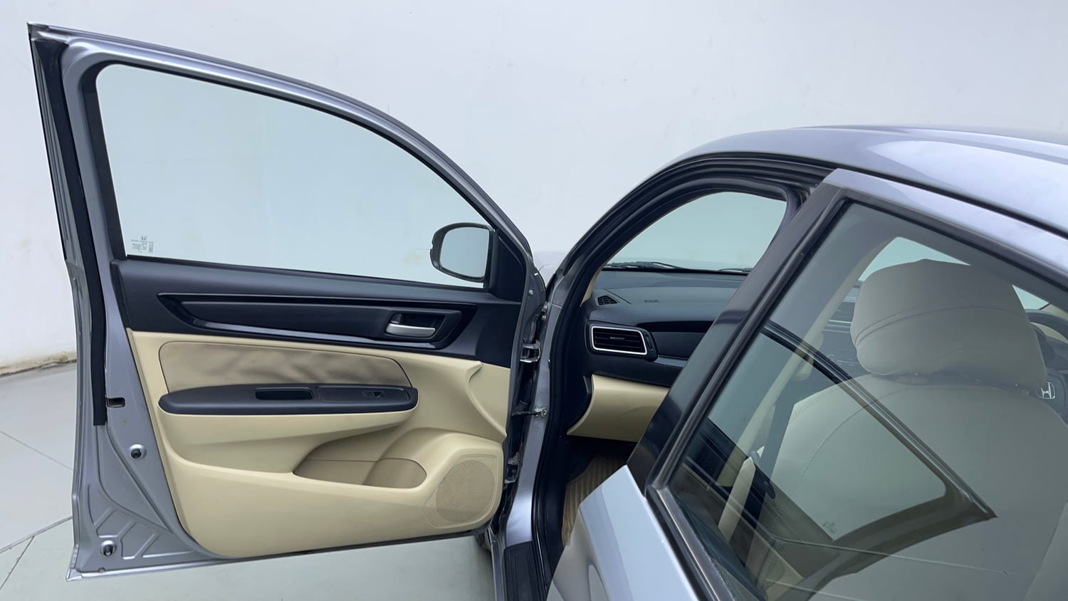 Used 2018 Honda Amaze 1.2 V CVT Petrol Petrol Automatic interior LEFT FRONT DOOR OPEN VIEW