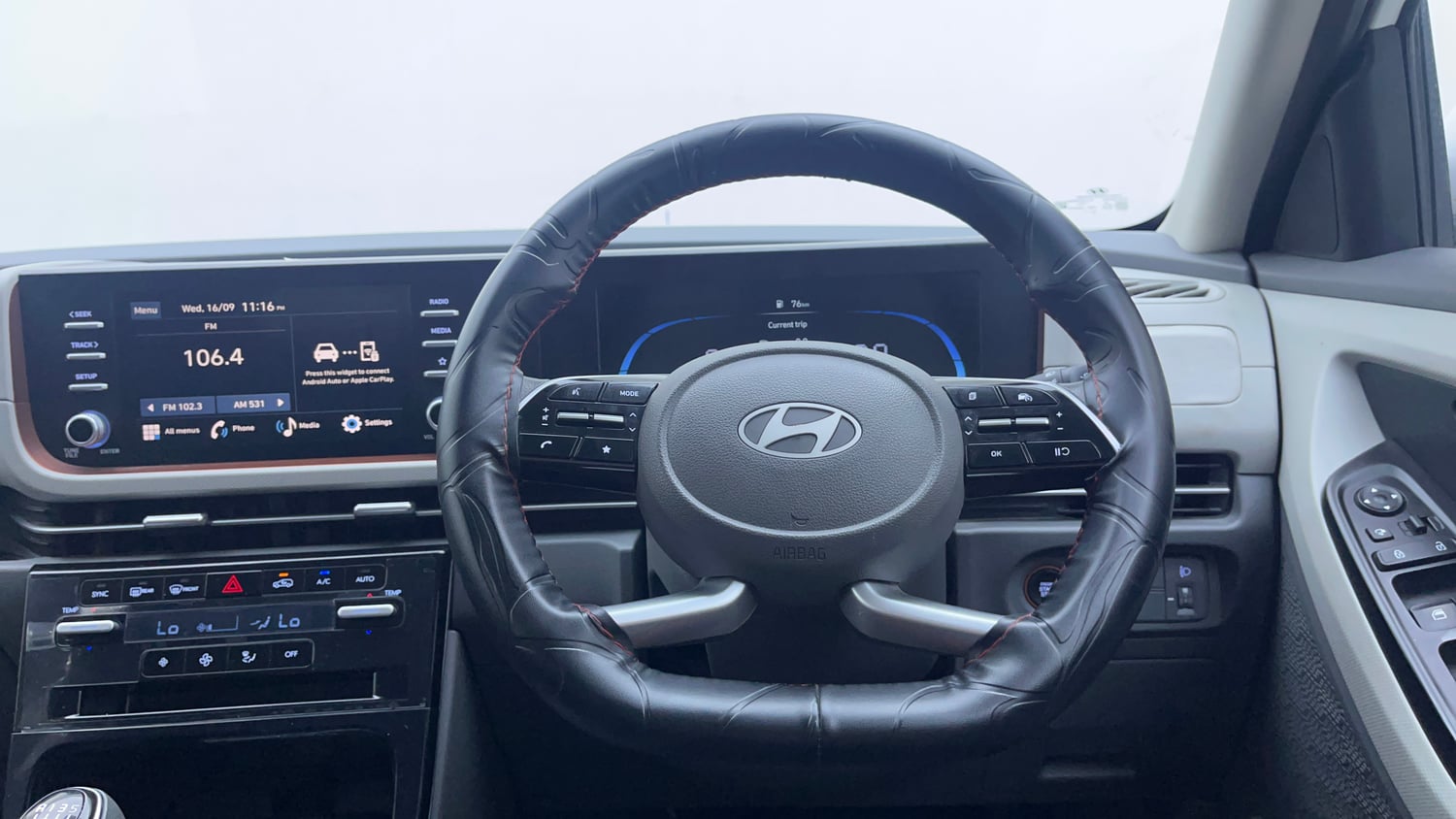 Used 2024 Hyundai Creta 1.5 MPi Petrol MT S(O) Petrol Manual interior STEERING VIEW