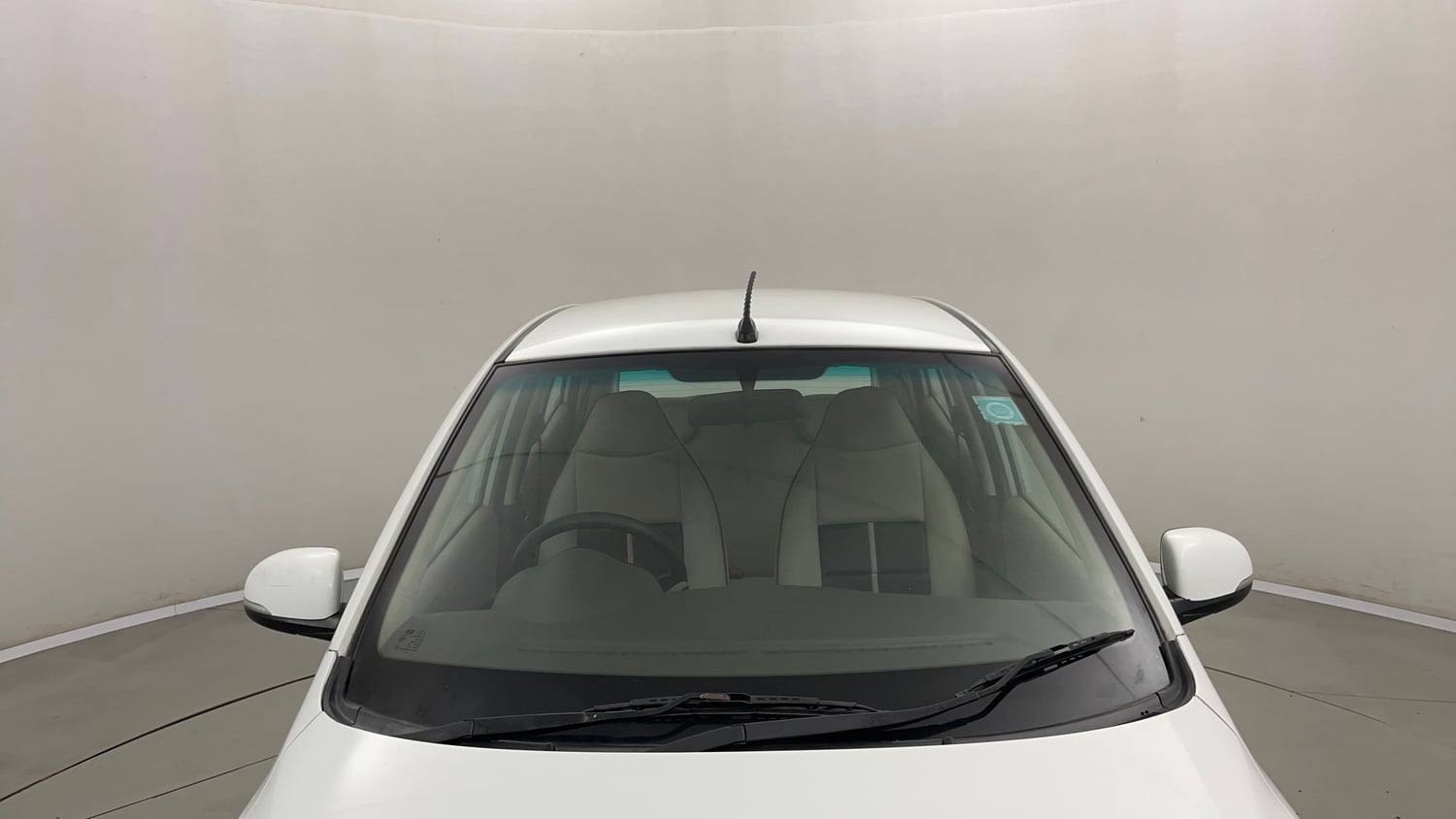 Used 2013 Hyundai i10 Sportz 1.2 Kappa2 Petrol Manual exterior FRONT WINDSHIELD VIEW