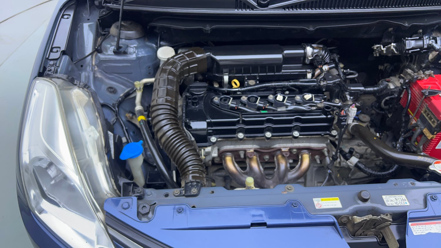 Used 2017 Maruti Suzuki Baleno Zeta 1.2 Petrol Manual engine ENGINE RIGHT SIDE VIEW
