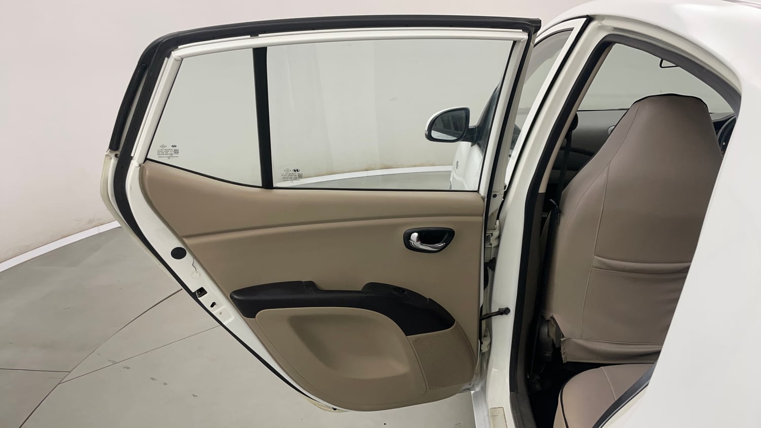 Used 2013 Hyundai i10 Sportz 1.2 Kappa2 Petrol Manual interior LEFT REAR DOOR OPEN VIEW
