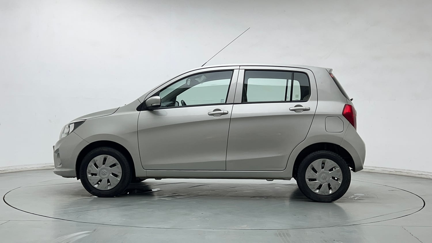 Used 2017 Maruti Suzuki Celerio ZXi Petrol Manual exterior LEFT SIDE VIEW