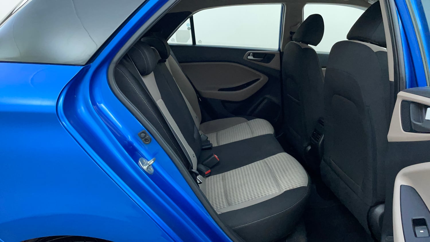 Used 2019 Hyundai Elite i20 Asta 1.2 (O) Petrol Manual interior RIGHT SIDE REAR DOOR CABIN VIEW