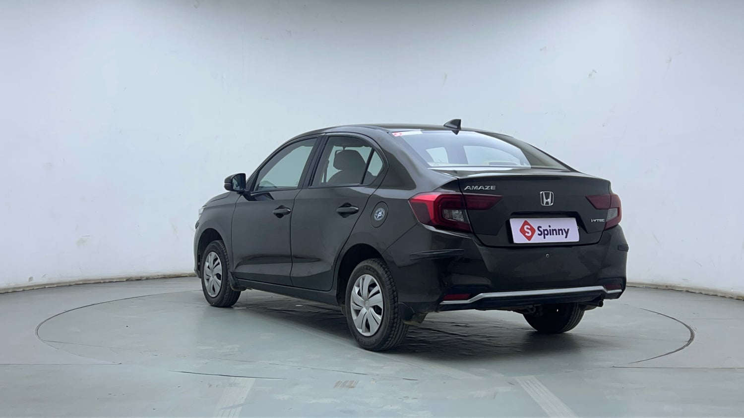 Used 2024 Honda Amaze S 1.2 Petrol MT Petrol Manual exterior LEFT REAR CORNER VIEW