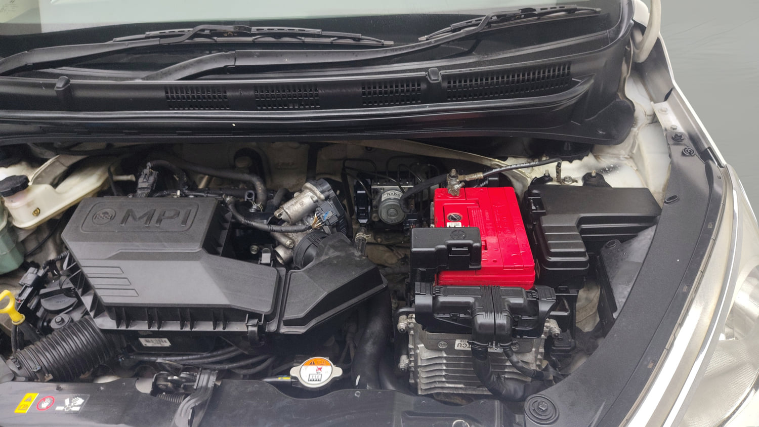 Used 2019 Hyundai Santro Sportz AMT Petrol Automatic engine ENGINE LEFT SIDE VIEW