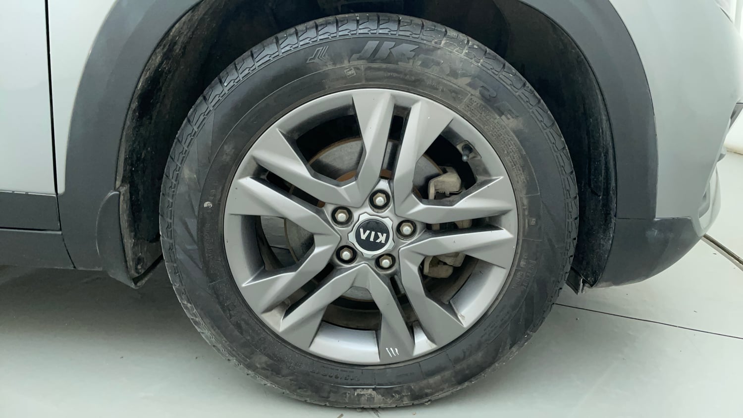 Used 2019 Kia Seltos HTX 1.5 Diesel Diesel Manual tyres RIGHT FRONT TYRE RIM VIEW