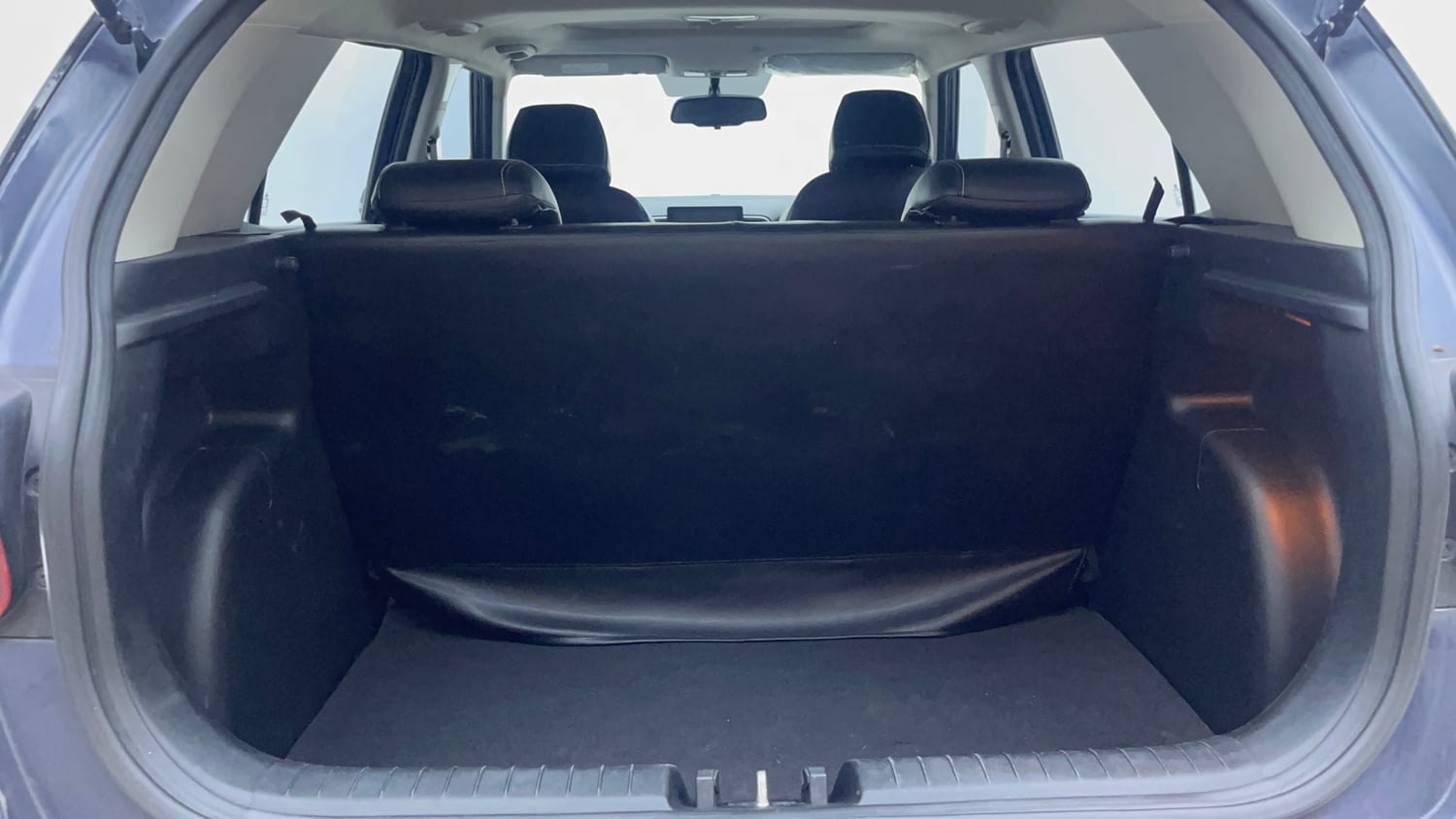 Used 2019 Hyundai Venue SX Plus 1.0 Turbo DCT Petrol Automatic interior DICKY INSIDE VIEW