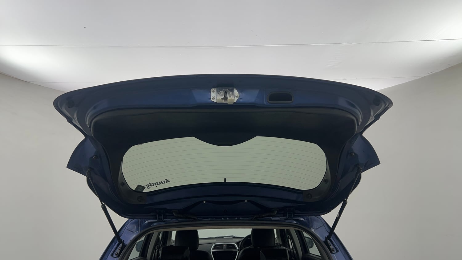 Used 2018 Maruti Suzuki S-Cross Zeta 1.3 Diesel Manual interior DICKY DOOR OPEN VIEW