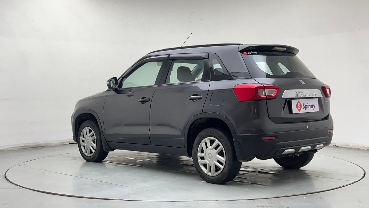 Used 2020 Maruti Suzuki Vitara Brezza VXi AT SHVS Petrol Automatic exterior LEFT REAR CORNER VIEW