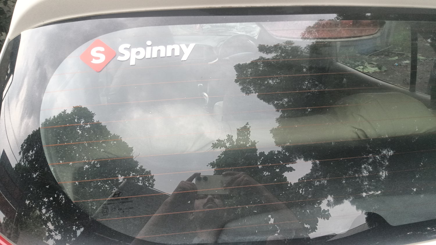 Used 2019 Hyundai Santro Sportz AMT Petrol Automatic top_features Rear defogger