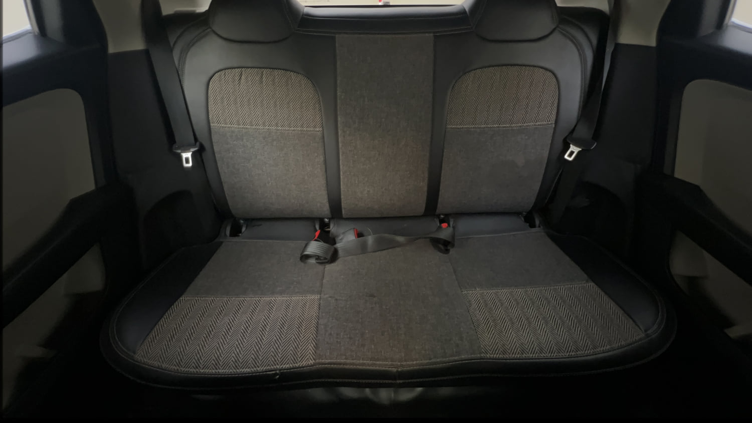Used 2022 Tata Altroz XM Plus Petrol Petrol Manual interior REAR SEAT CONDITION VIEW