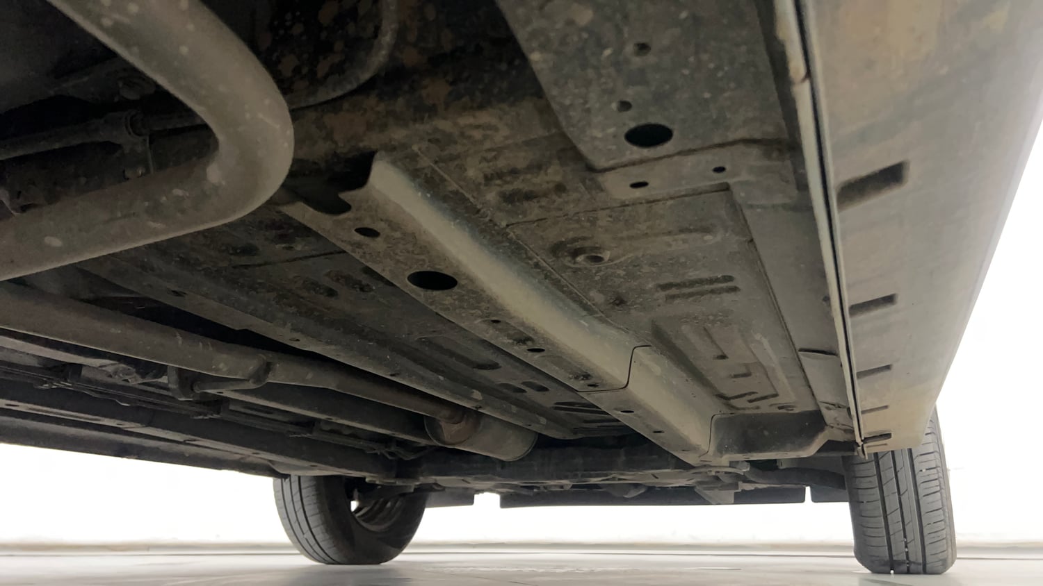 Used 2022 Tata Punch Accomplished AMT Petrol Automatic extra REAR RIGHT UNDERBODY VIEW
