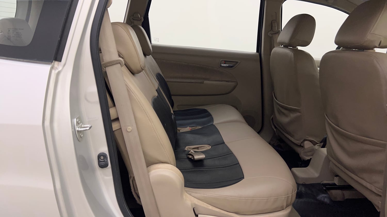 Used 2015 Maruti Suzuki Ertiga ZXi Petrol Manual interior RIGHT SIDE REAR DOOR CABIN VIEW