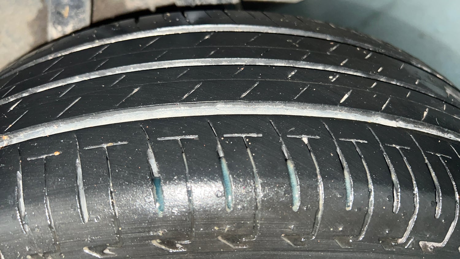 Used 2024 honda Amaze 2nd Generation S 1.2 Petrol CVT Petrol Automatic tyres LEFT REAR TYRE TREAD VIEW