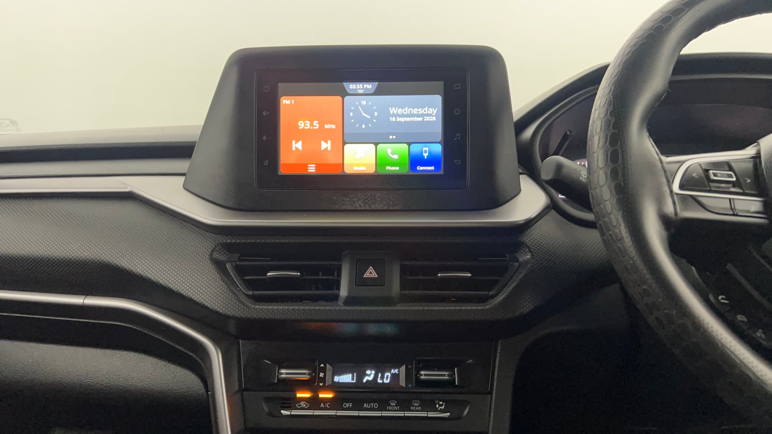 Used 2025 Maruti Suzuki Brezza VXi Petrol Manual interior MUSIC SYSTEM & AC CONTROL VIEW