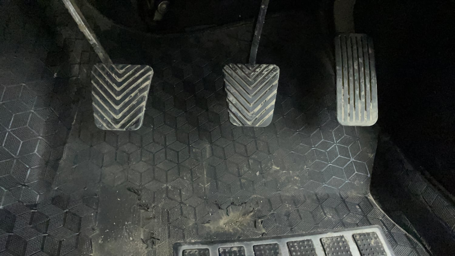 Used 2019 Kia Seltos HTX 1.5 Diesel Diesel Manual interior PEDALS VIEW