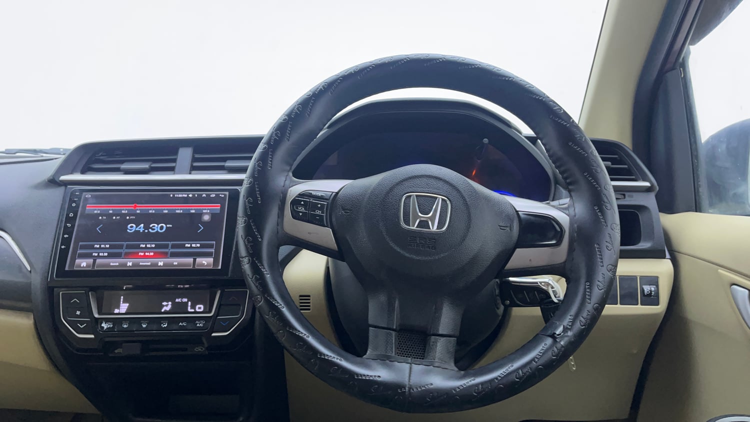 Used 2016 Honda Amaze 1.2 VX i-VTEC Petrol Manual interior STEERING VIEW