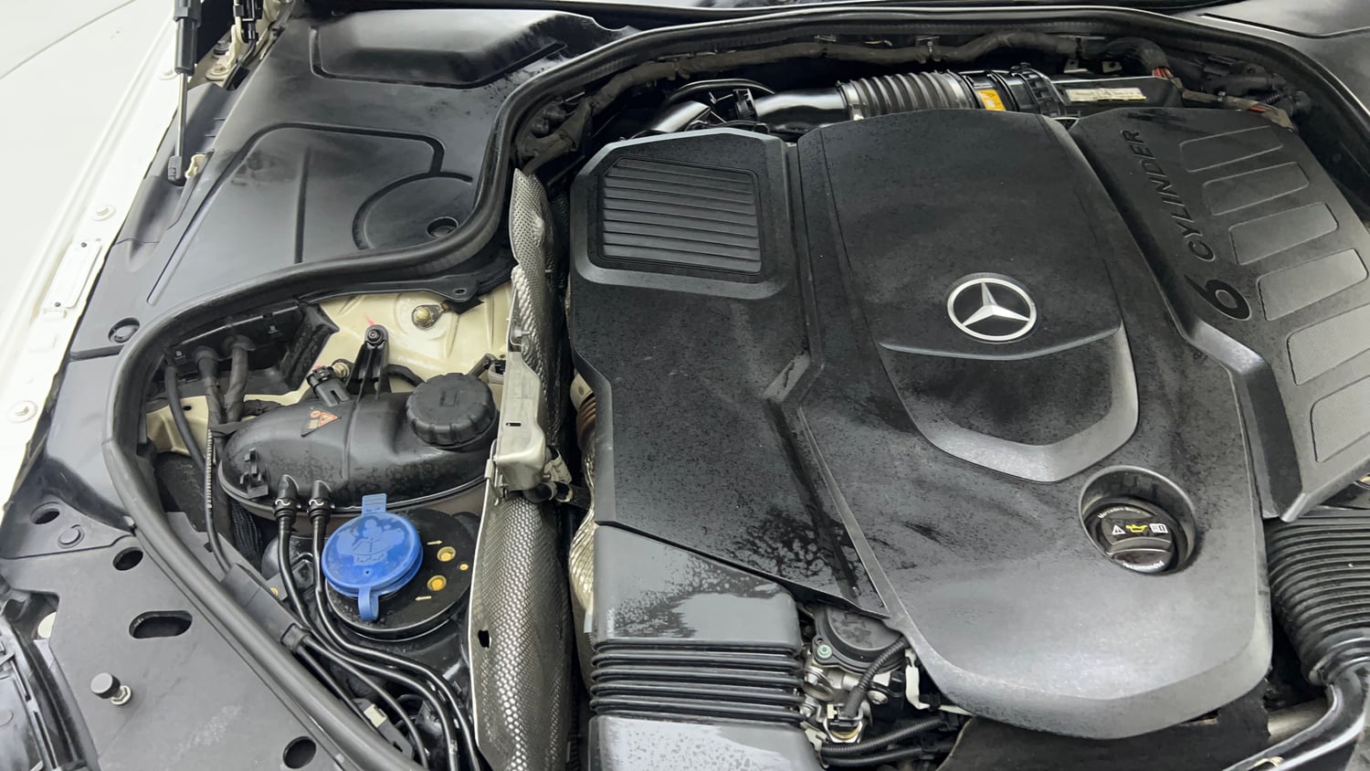 Used 2020 Mercedes-Benz S-Class (W222) S 350D Diesel Automatic engine ENGINE RIGHT SIDE VIEW