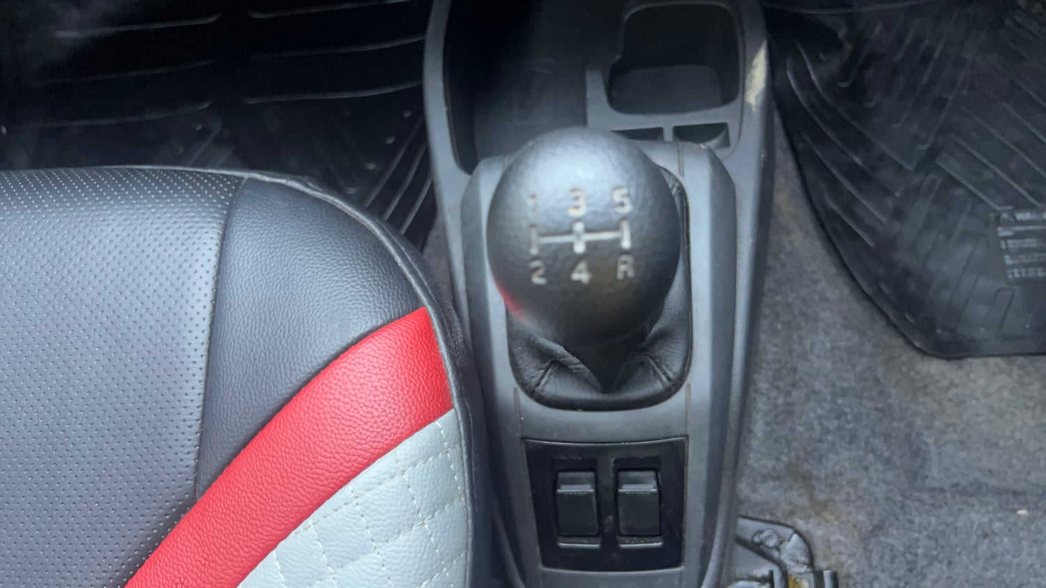 Used 2017 Maruti Suzuki Alto 800 VXi Petrol Manual interior GEAR  KNOB VIEW