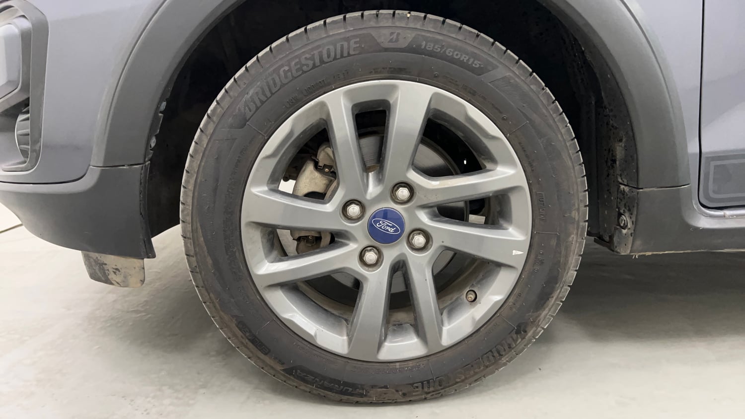 Used 2018 Ford Freestyle Titanium Plus 1.2 Ti-VCT Petrol Manual tyres LEFT FRONT TYRE RIM VIEW