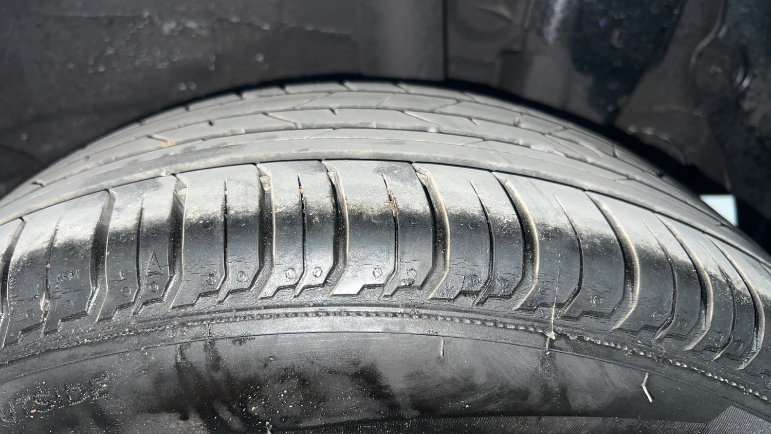 Used 2024 Hyundai New i20 Asta (O) 1.2 IVT Petrol Automatic tyres LEFT REAR TYRE TREAD VIEW