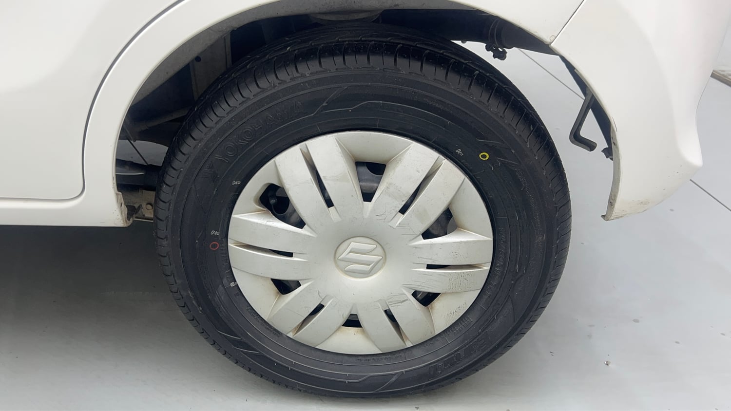 Used 2019 Maruti Suzuki Alto 800 LXI CNG (outside fitted) Cng Manual tyres LEFT REAR TYRE RIM VIEW