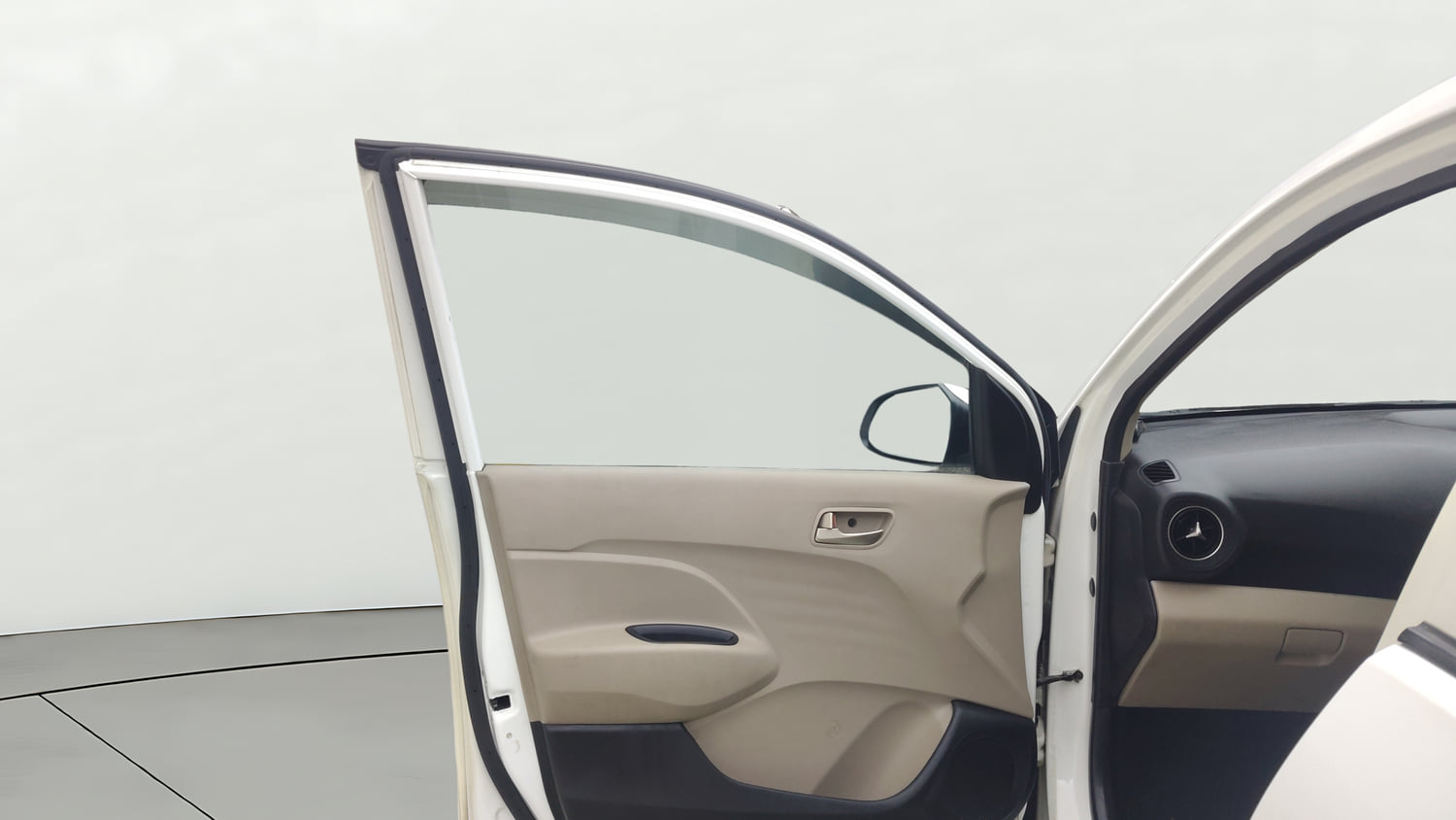 Used 2019 Hyundai Santro Sportz AMT Petrol Automatic interior LEFT FRONT DOOR OPEN VIEW