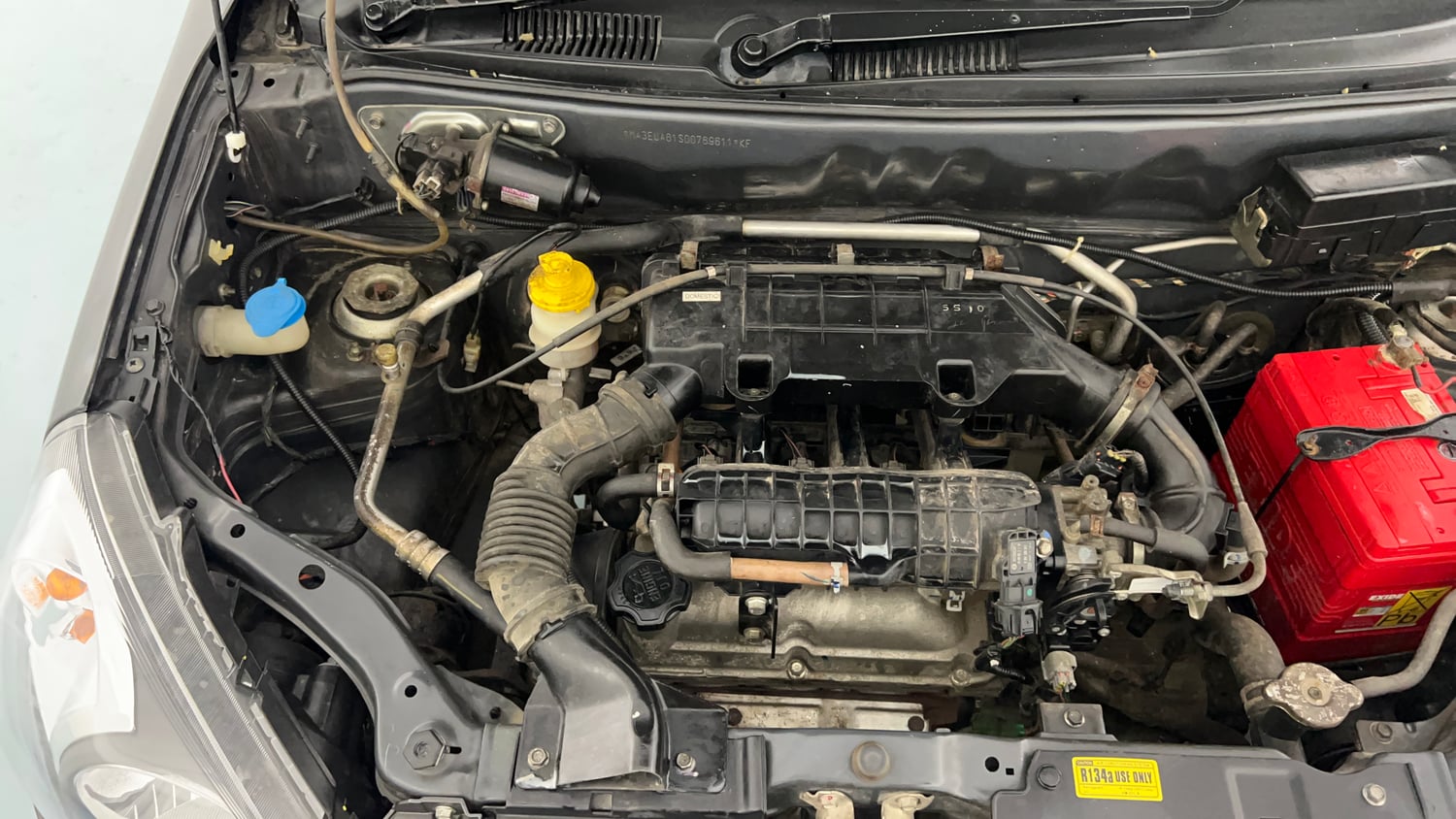 Used 2015 Maruti Suzuki Alto 800 Vxi Petrol Manual engine ENGINE RIGHT SIDE VIEW