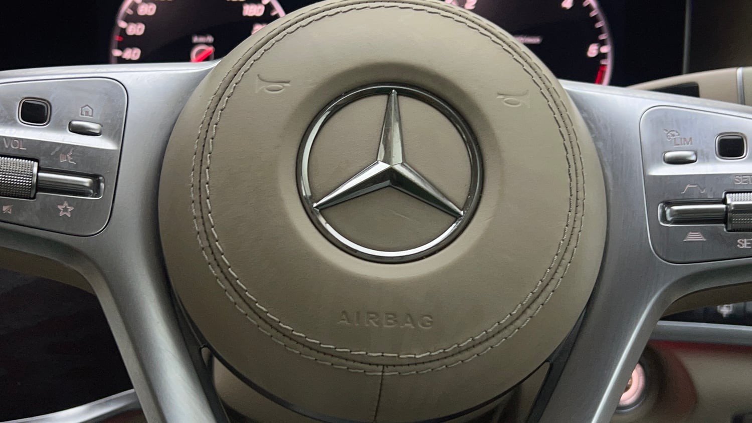 Used 2020 Mercedes-Benz S-Class (W222) S 350D Diesel Automatic top_features Airbags