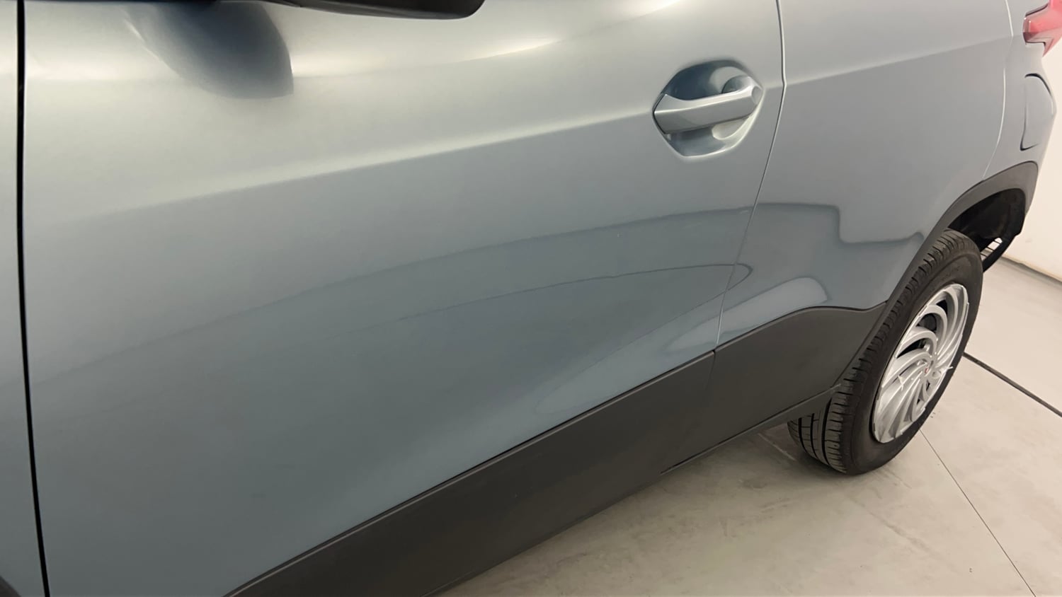 Used 2022 Tata Punch Accomplished AMT Petrol Automatic dents MINOR SCRATCH