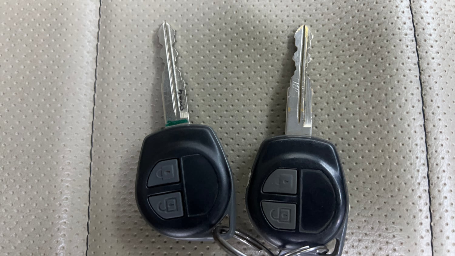 Used 2015 Maruti Suzuki Wagon R VXI Petrol Manual extra CAR KEY VIEW