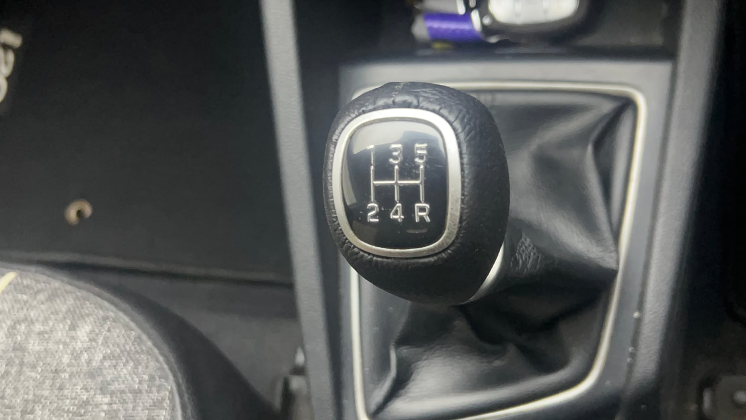 Used 2018 Hyundai Elite i20 Asta 1.2 (O) Petrol Manual interior GEAR  KNOB VIEW
