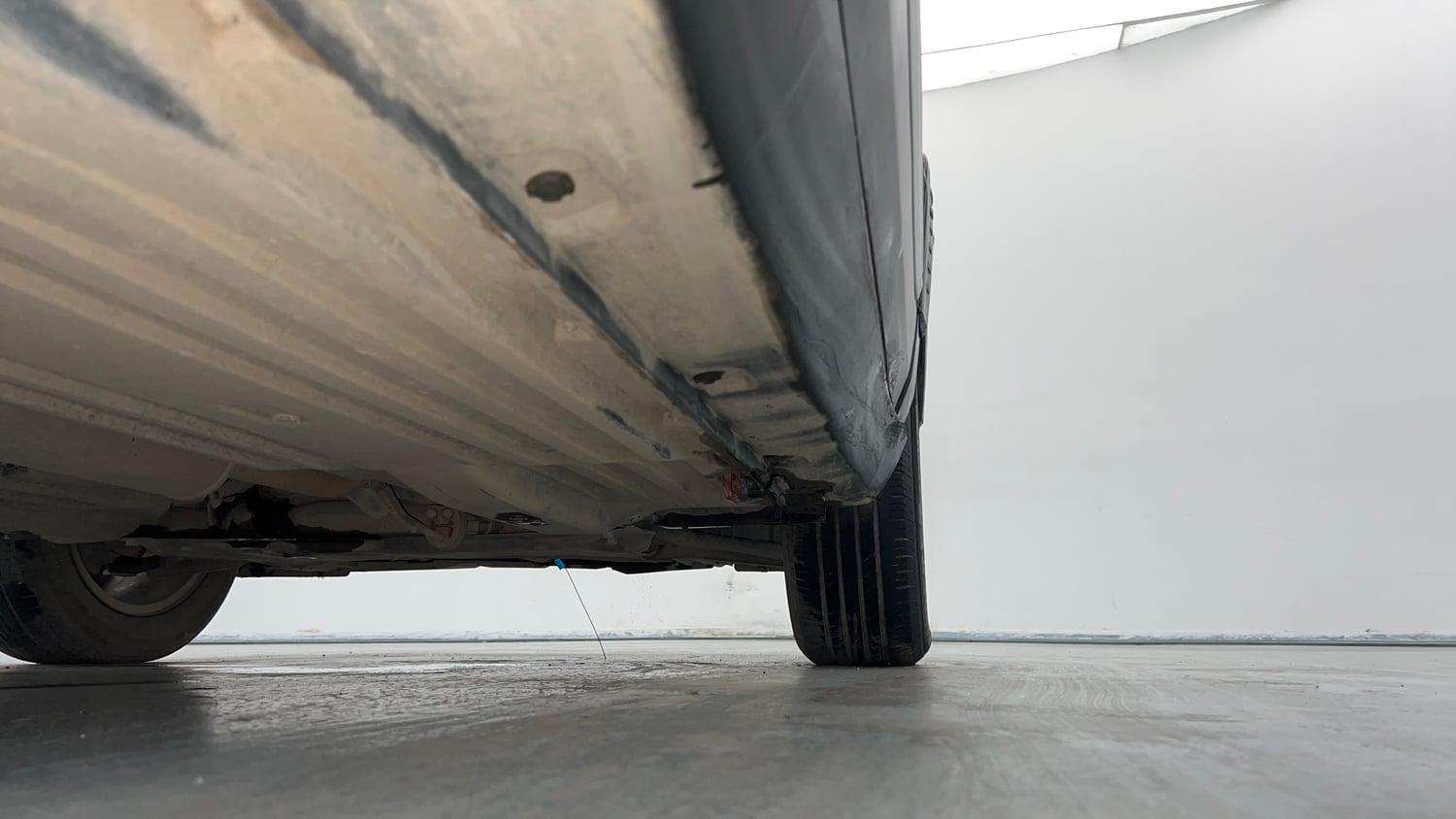 Used 2023 Maruti Suzuki Brezza Zxi Plus Dual Tone Petrol Manual extra REAR RIGHT UNDERBODY VIEW
