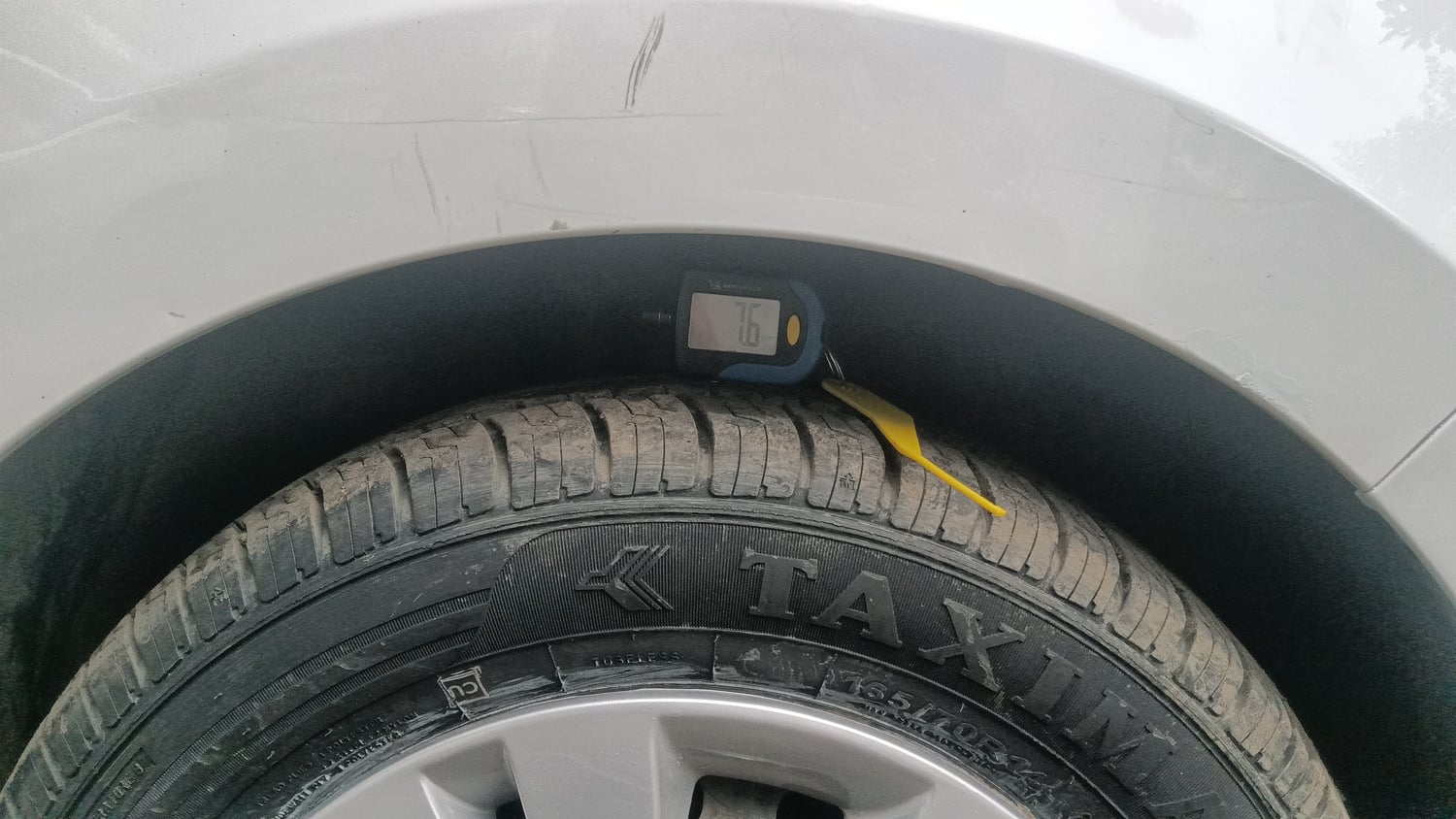 Used 2019 Hyundai Santro Sportz AMT Petrol Automatic tyres RIGHT FRONT TYRE TREAD VIEW