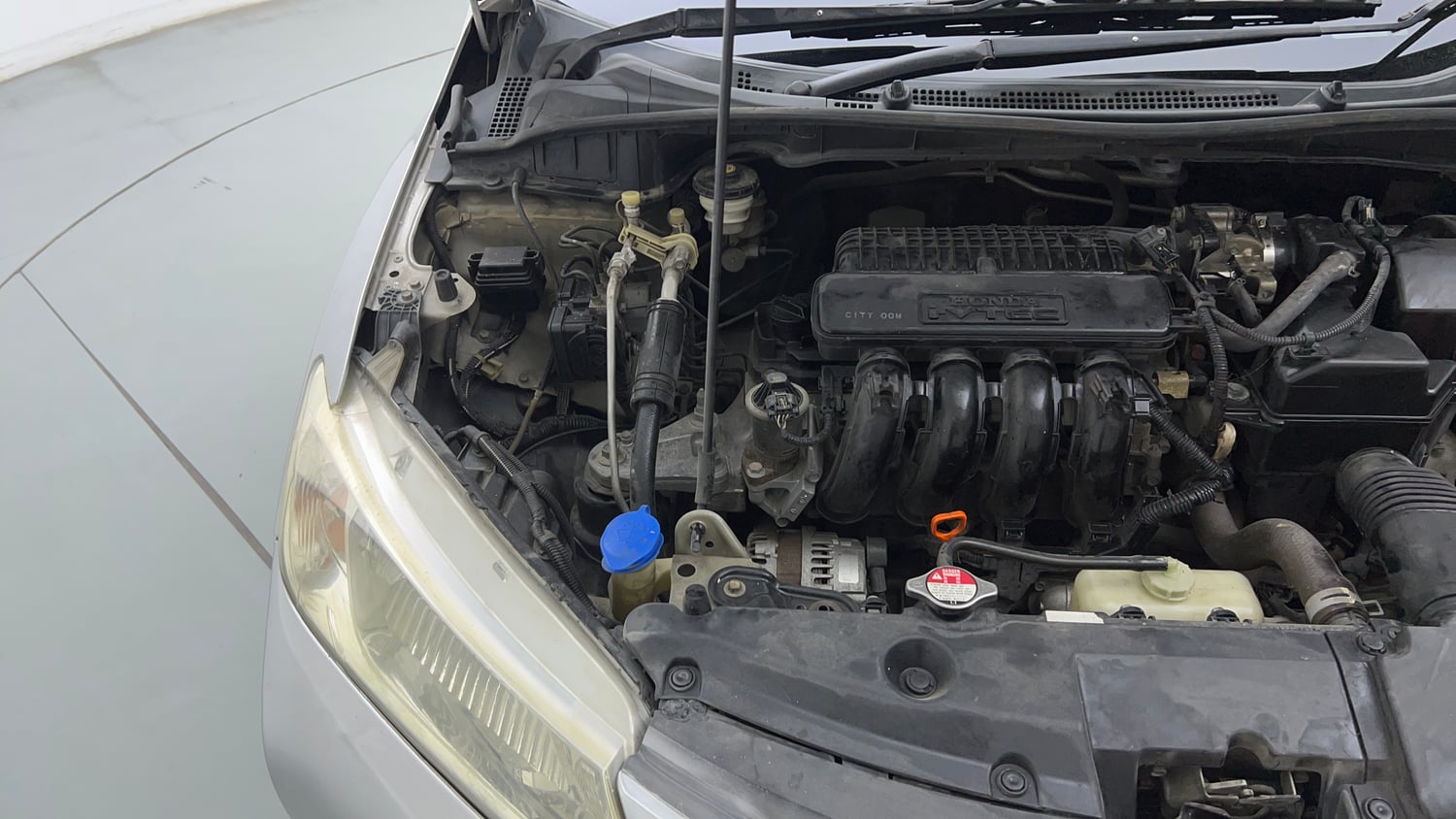 Used 2014 Honda City VX CVT Petrol Automatic engine ENGINE RIGHT SIDE VIEW