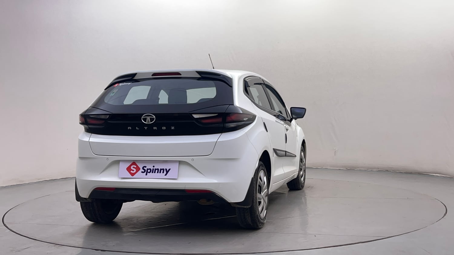 Used 2022 Tata Altroz XM Plus Petrol Petrol Manual exterior RIGHT REAR CORNER VIEW