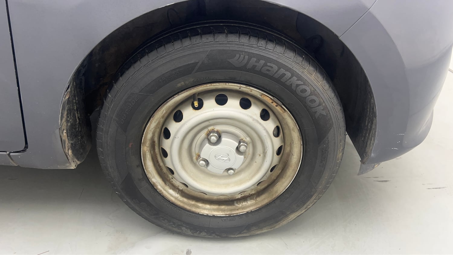 Used 2019 Hyundai Santro Magna CNG Cng Manual tyres RIGHT FRONT TYRE RIM VIEW