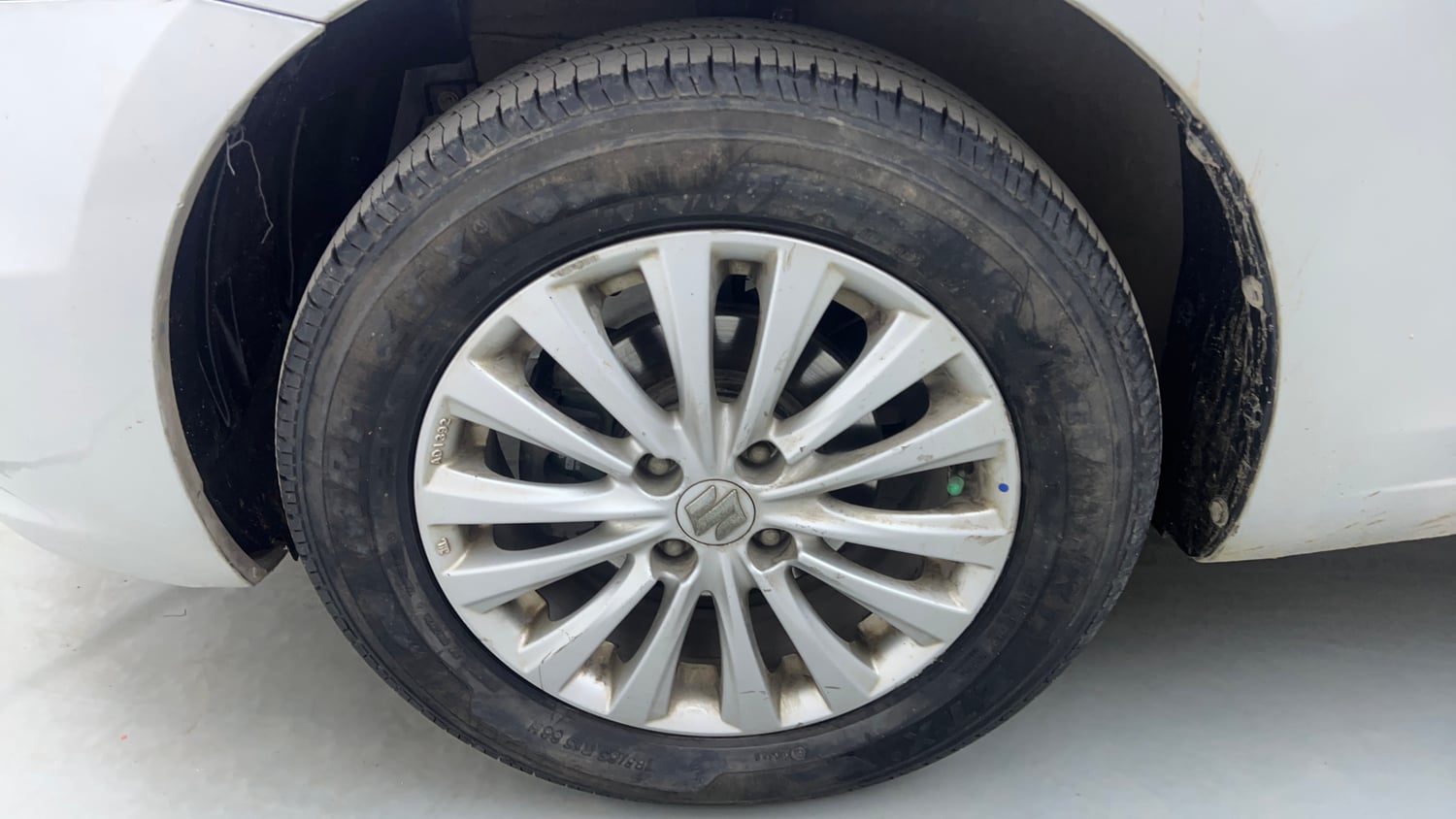 Used 2016 Maruti Suzuki Ciaz ZXi Petrol Manual tyres LEFT FRONT TYRE RIM VIEW