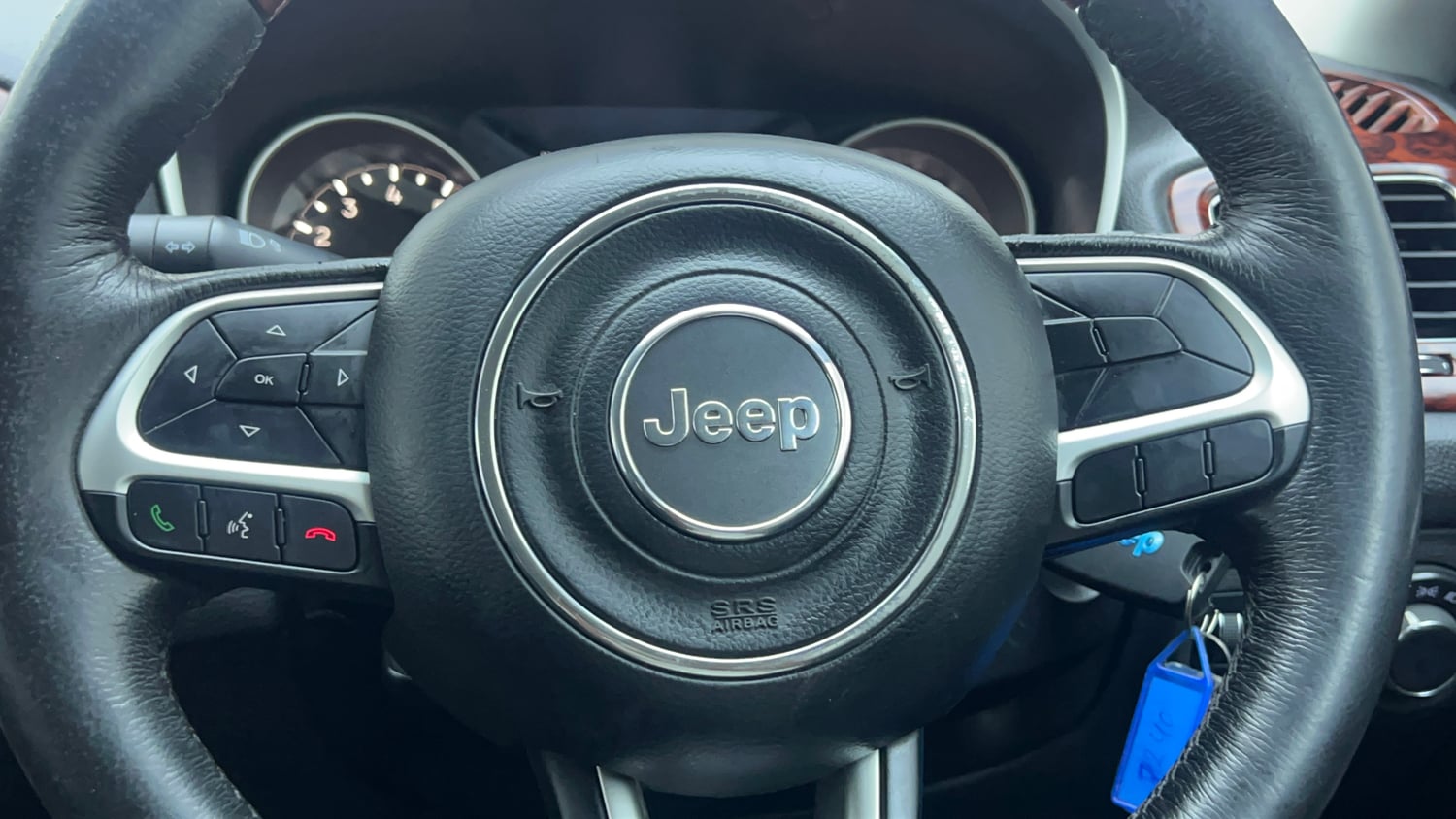 Used 2019 Jeep Compass Sport 1.4 Petrol Petrol Manual top_features Airbags
