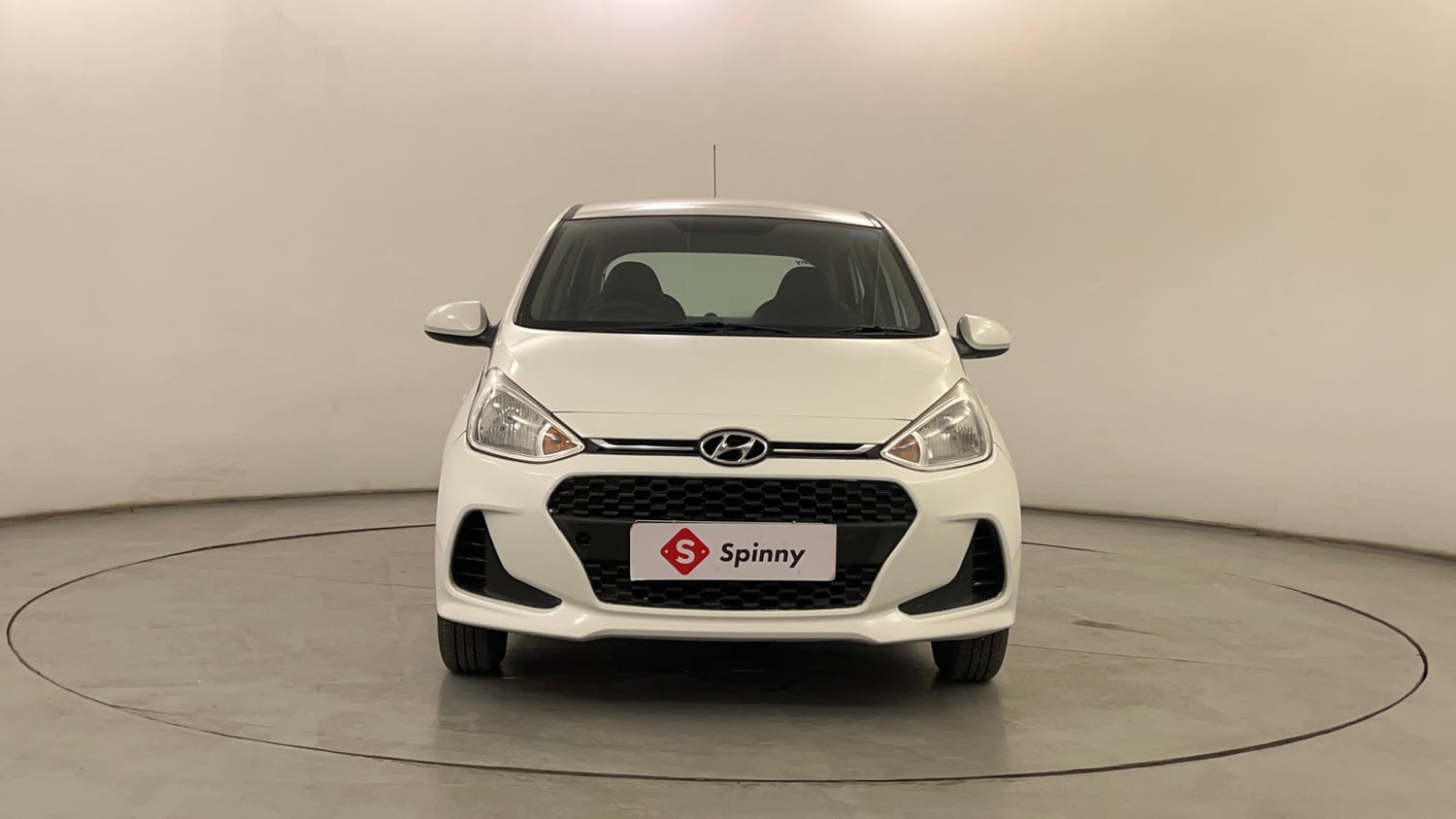 Used 2018 Hyundai Grand i10 Magna AT 1.2 Kappa VTVT Petrol Automatic exterior FRONT VIEW
