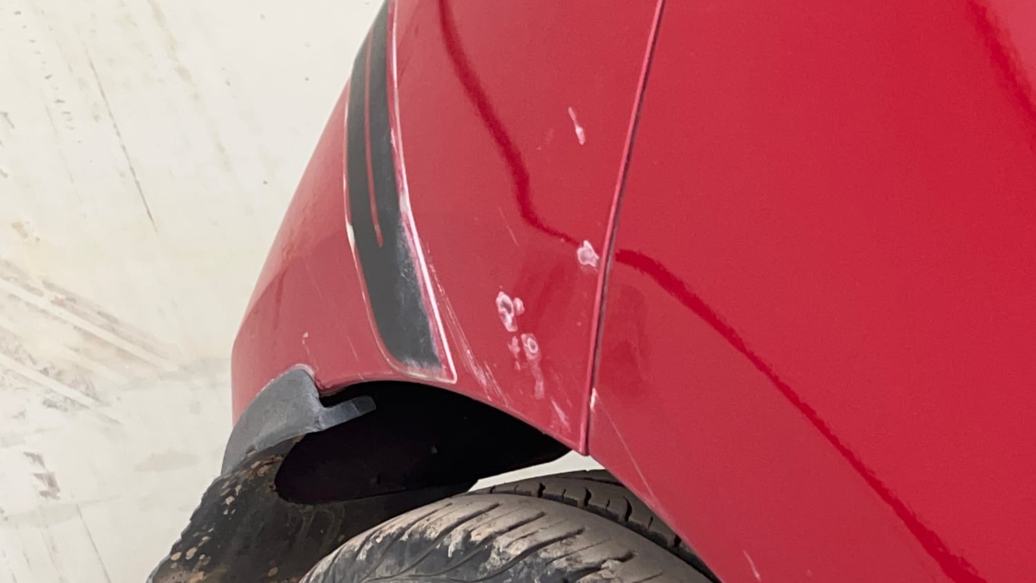 Used 2017 Hyundai Eon Sportz Petrol Manual dents MINOR SCRATCH