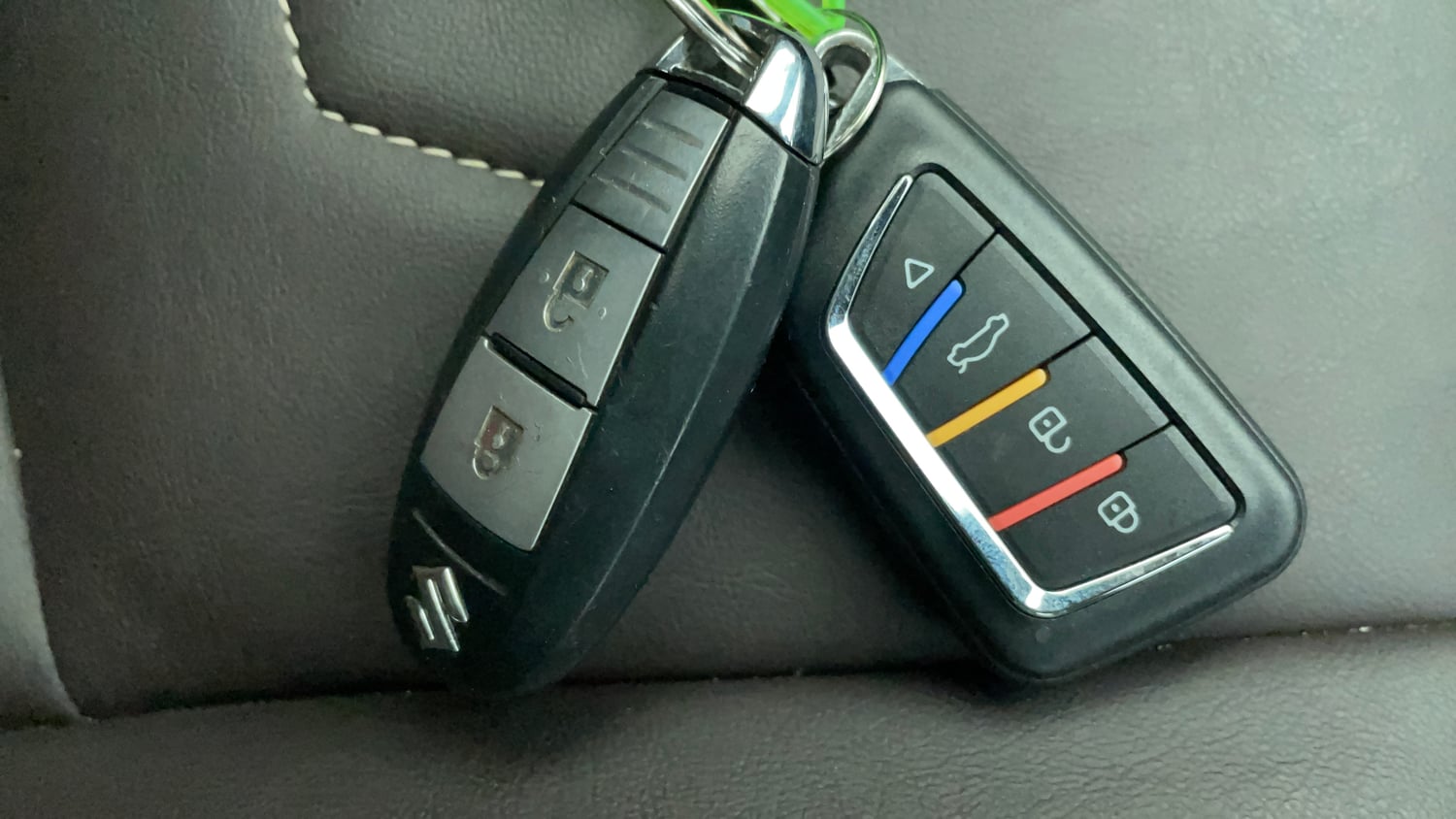 Used 2019 maruti-suzuki Vitara Brezza ZDi Plus AGS Diesel Automatic extra CAR KEY VIEW