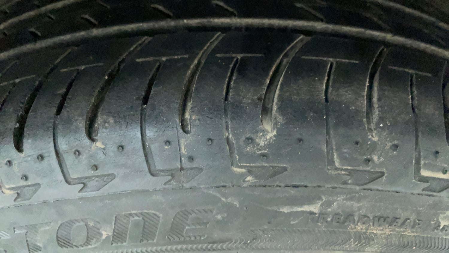 Used 2017 Ford EcoSport Titanium + 1.5L TDCi Diesel Manual tyres RIGHT FRONT TYRE TREAD VIEW