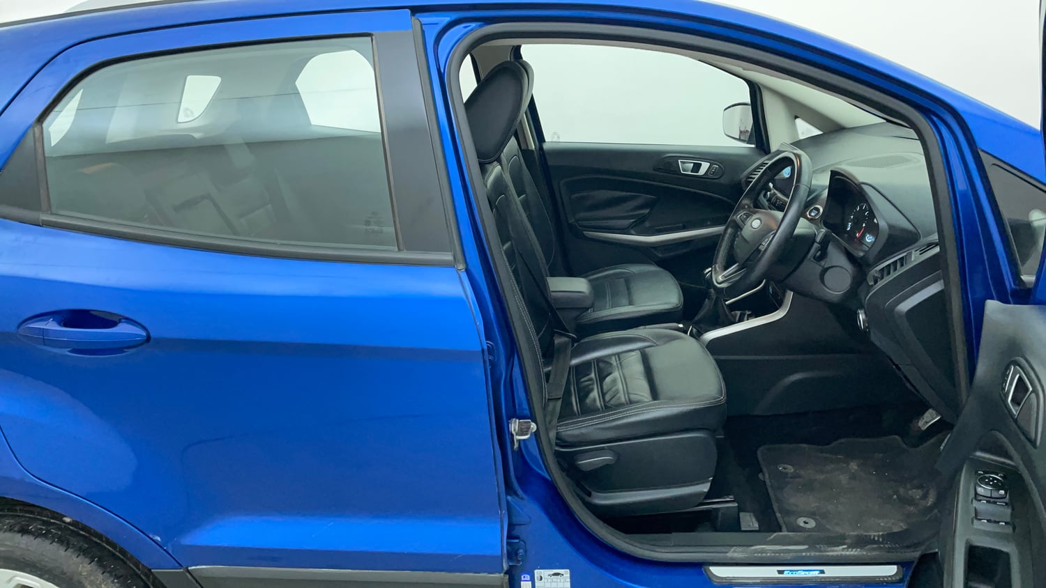 Used 2017 Ford EcoSport Titanium + 1.5L TDCi Diesel Manual interior RIGHT SIDE FRONT DOOR CABIN VIEW